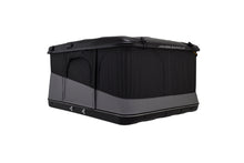 Load image into Gallery viewer, James Baroud - Grand Raid M - Roof Top Tent
