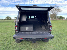 Load image into Gallery viewer, SHW Off-road - Jeep Gladiator Composite Half Bed Drawer System
