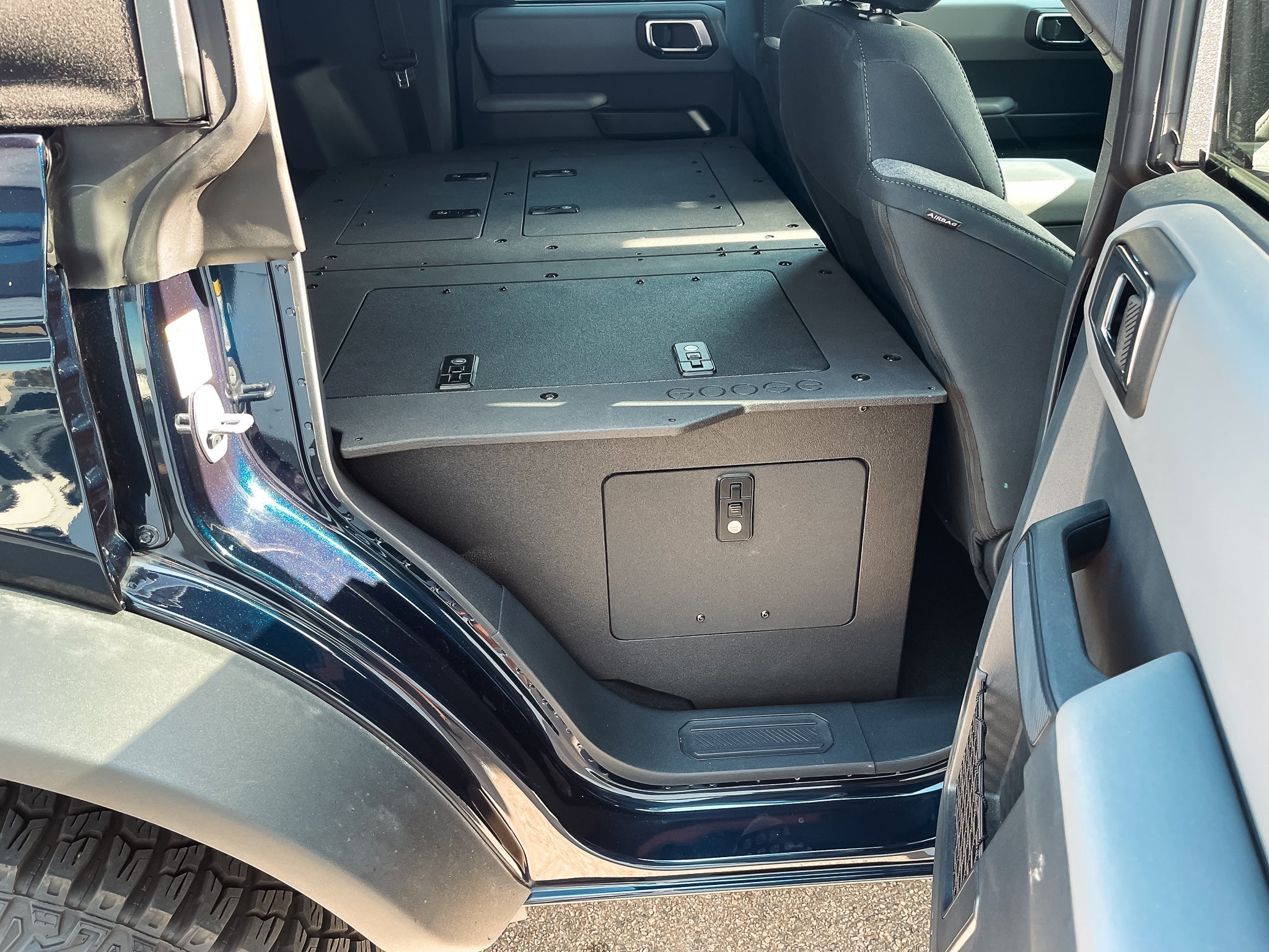 Goose Gear Ford Bronco 2021-Present 6 Gen. 4 Door - Second Row Seat Delete Plate System - Module Height